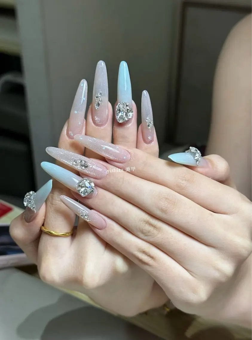 ネイル フットネイル ジェルネイル 韓国ネイル マグネットネイル 持ち込み Nude nailstudioのネイルデザイン
