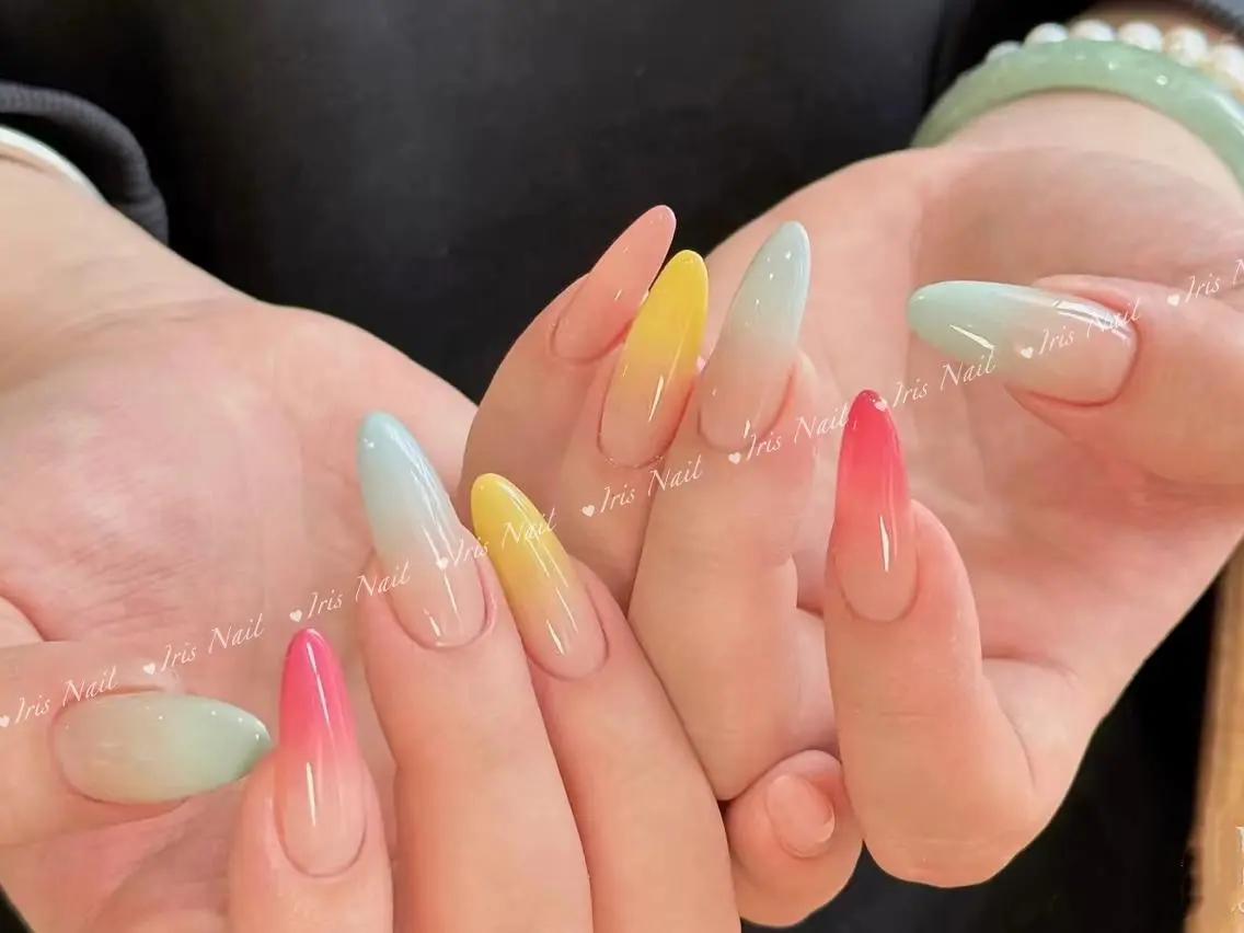 ネイル ハンドネイル ハンドケア 🍒IRIS Nail🌸のネイルデザイン
