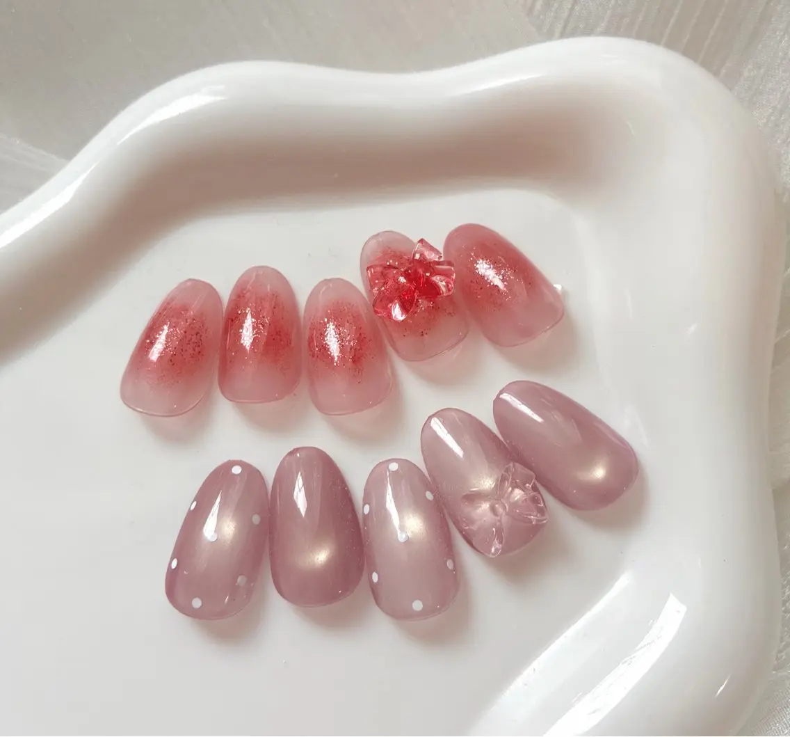 ネイル ハンドネイル 伊藤 菜緒のネイルデザイン
