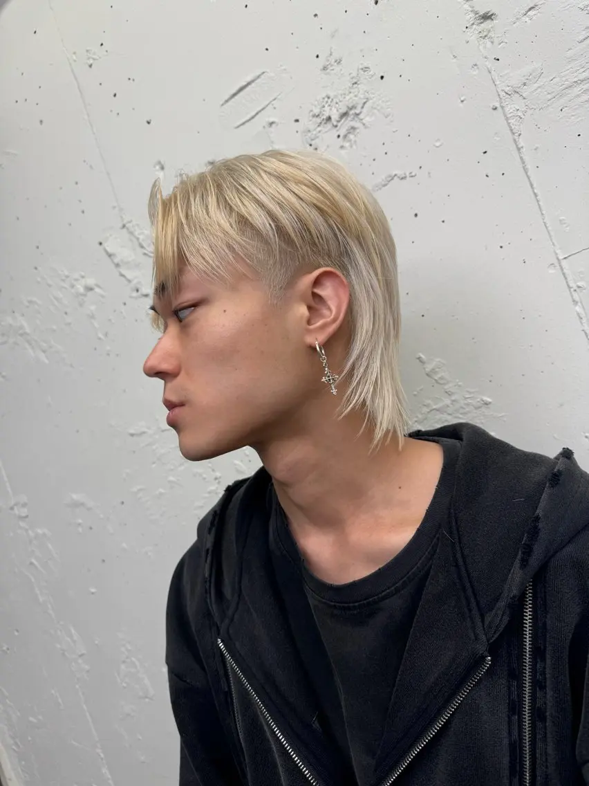 ショート カラー メンズ メンズブリーチ メンズショート ブリーチ 抜きっぱなしブロンド ブロンド カット ヘアカラー トリートメント 💈メンズ特化💈 TASUKUのヘアスタイル