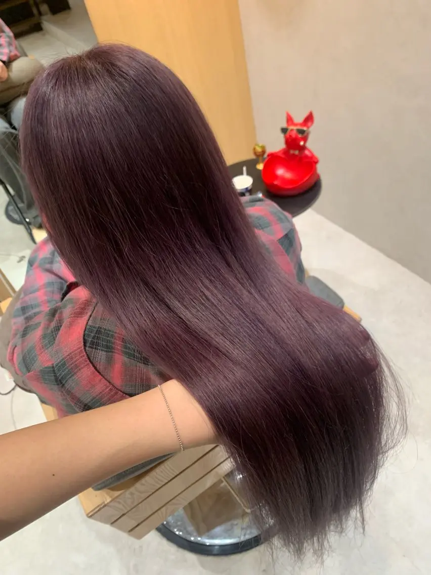 ロング パープルカラー 本多 永佳のヘアスタイル