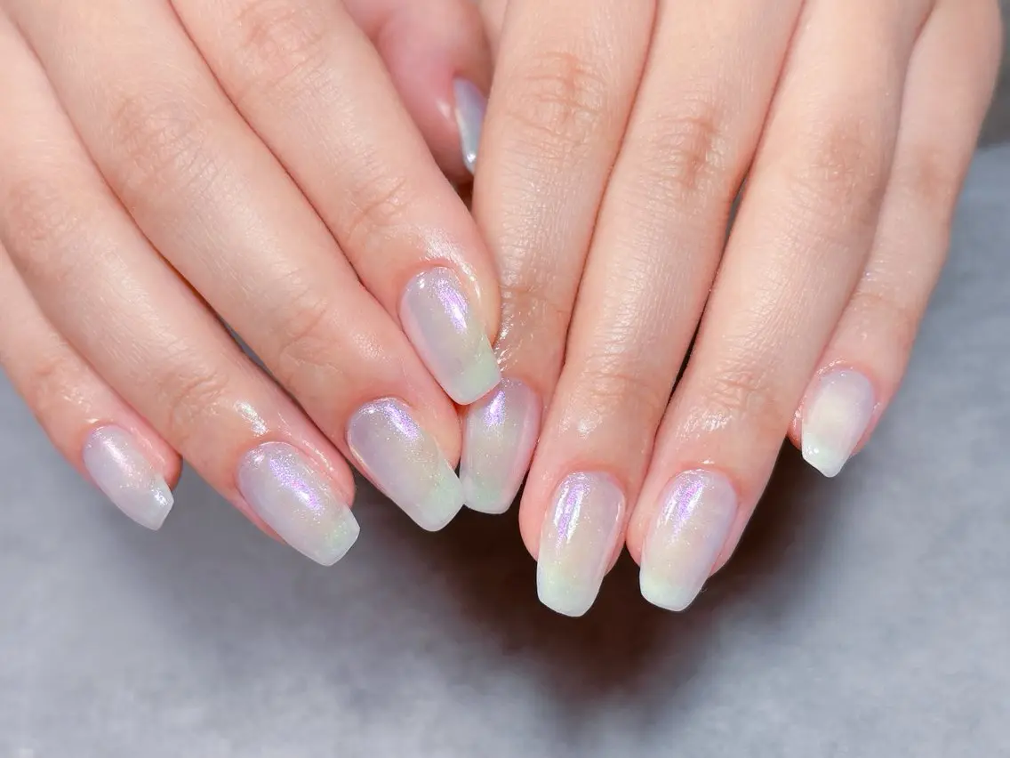 ネイル アートネイル オーロラネイル 桜ネイル フラワーネイル マグネットネイル ハンドネイル ハンドケア 💫ゆか_ Nailartistのネイルデザイン