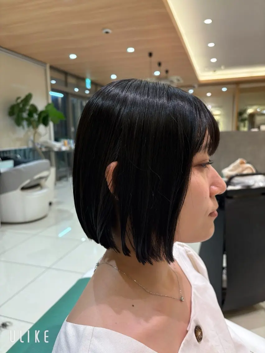 ショート ショートボブ ボブ ショートヘア 横山 鈴名のヘアスタイル