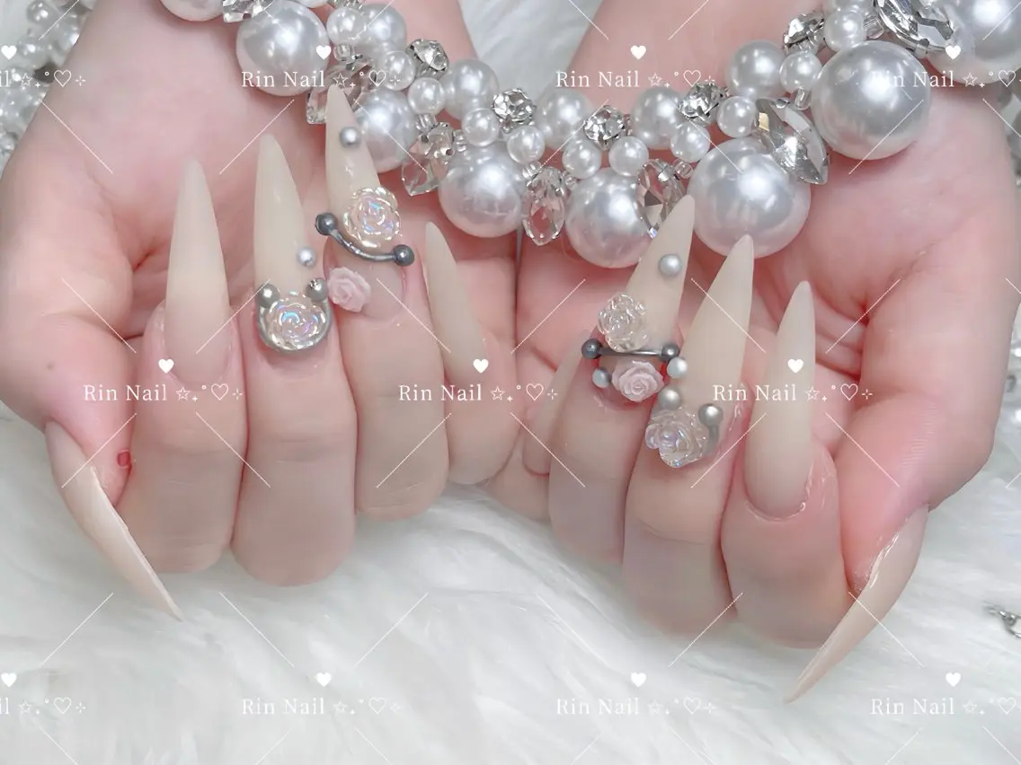 ネイル べっ甲ネイル ブルー 長さ出し フレンチネイル ジェルネイル ハンドネイル Rin Nail 新大久保店のネイルデザイン