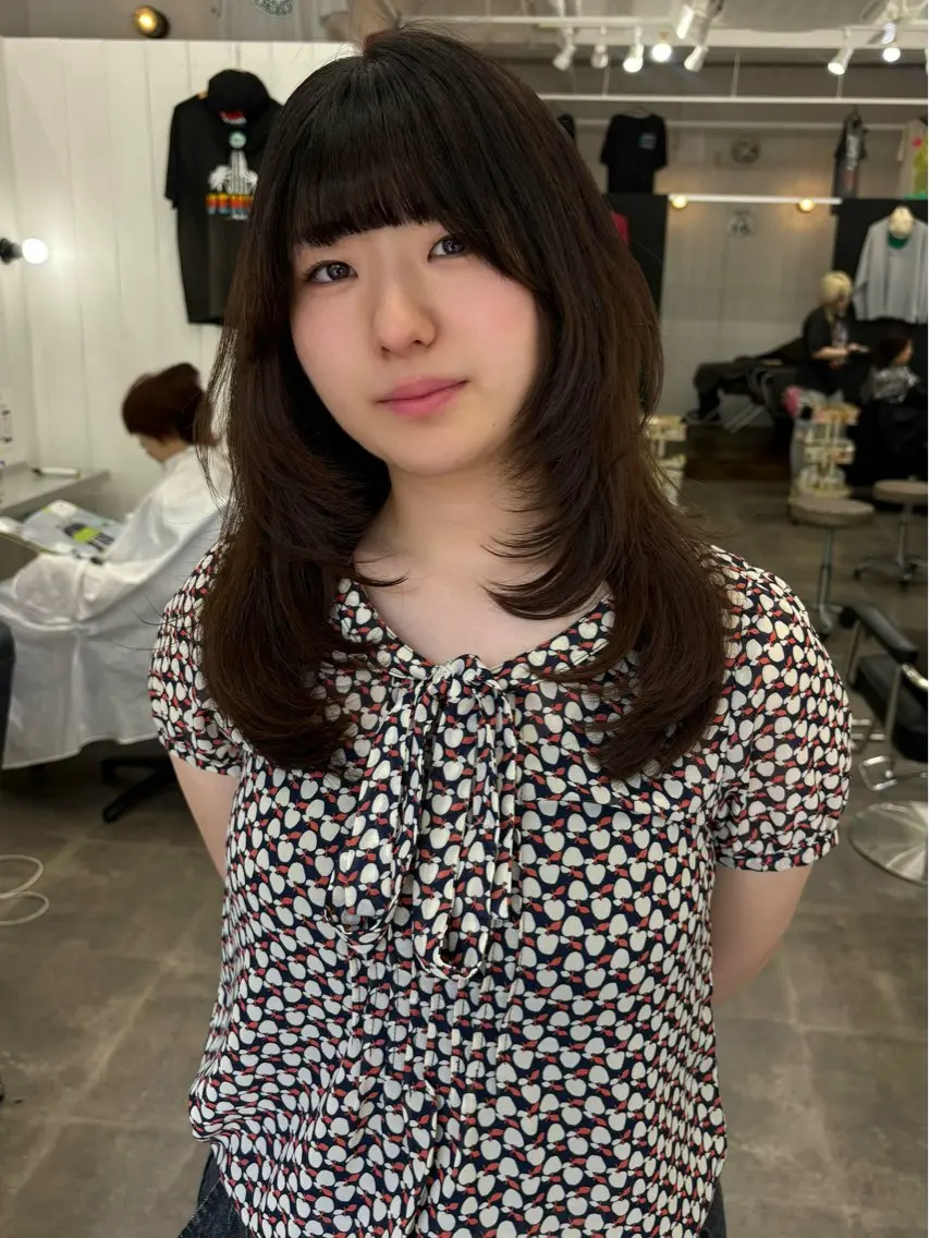 ロング ハッシュカット カット Ann./艶髪 /レイヤーカットのヘアスタイル
