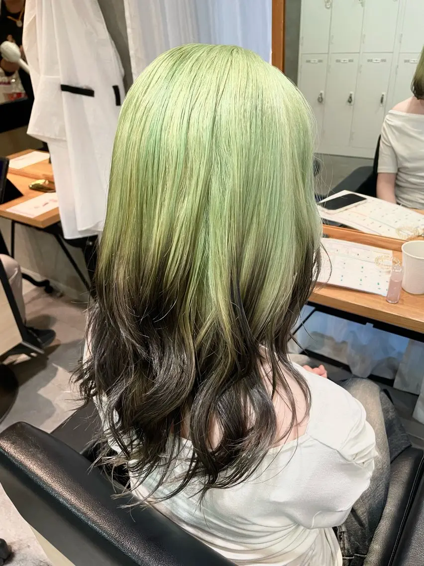 ミディアム ヘアカラー ✨美髪サラ艶トレンド 橋柿 実紀✨のヘアスタイル