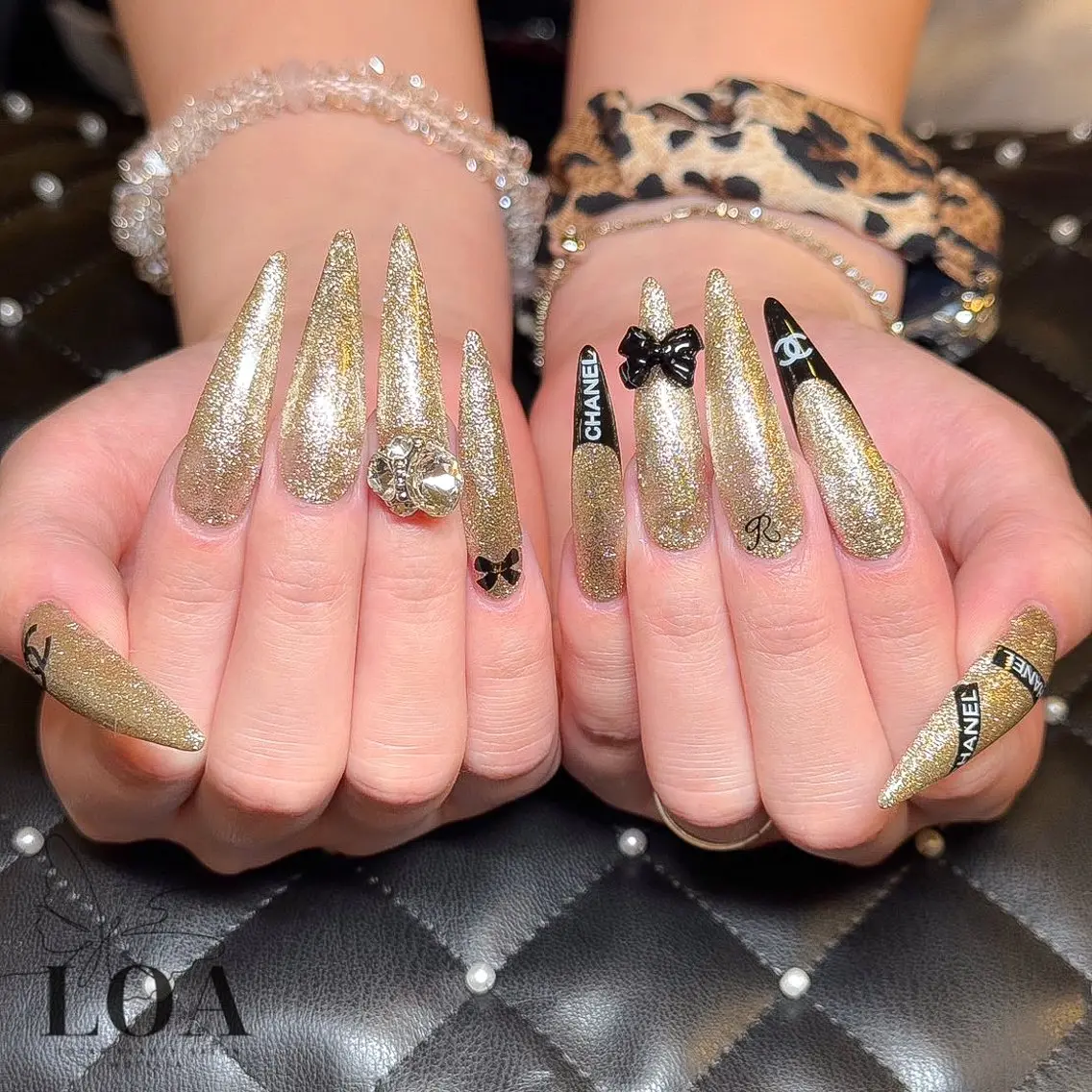 ネイル ハンドネイル フットネイル LOA🦋 yuraのネイルデザイン