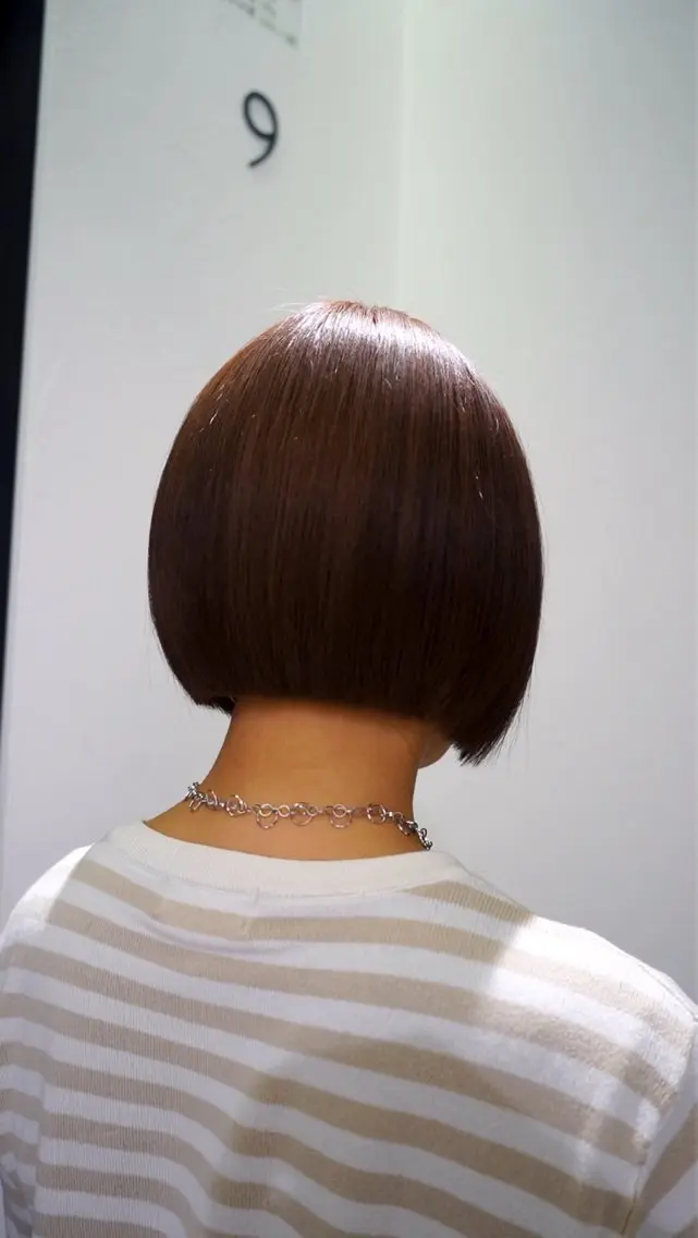 コスメストレート ¥6.050〜の写真