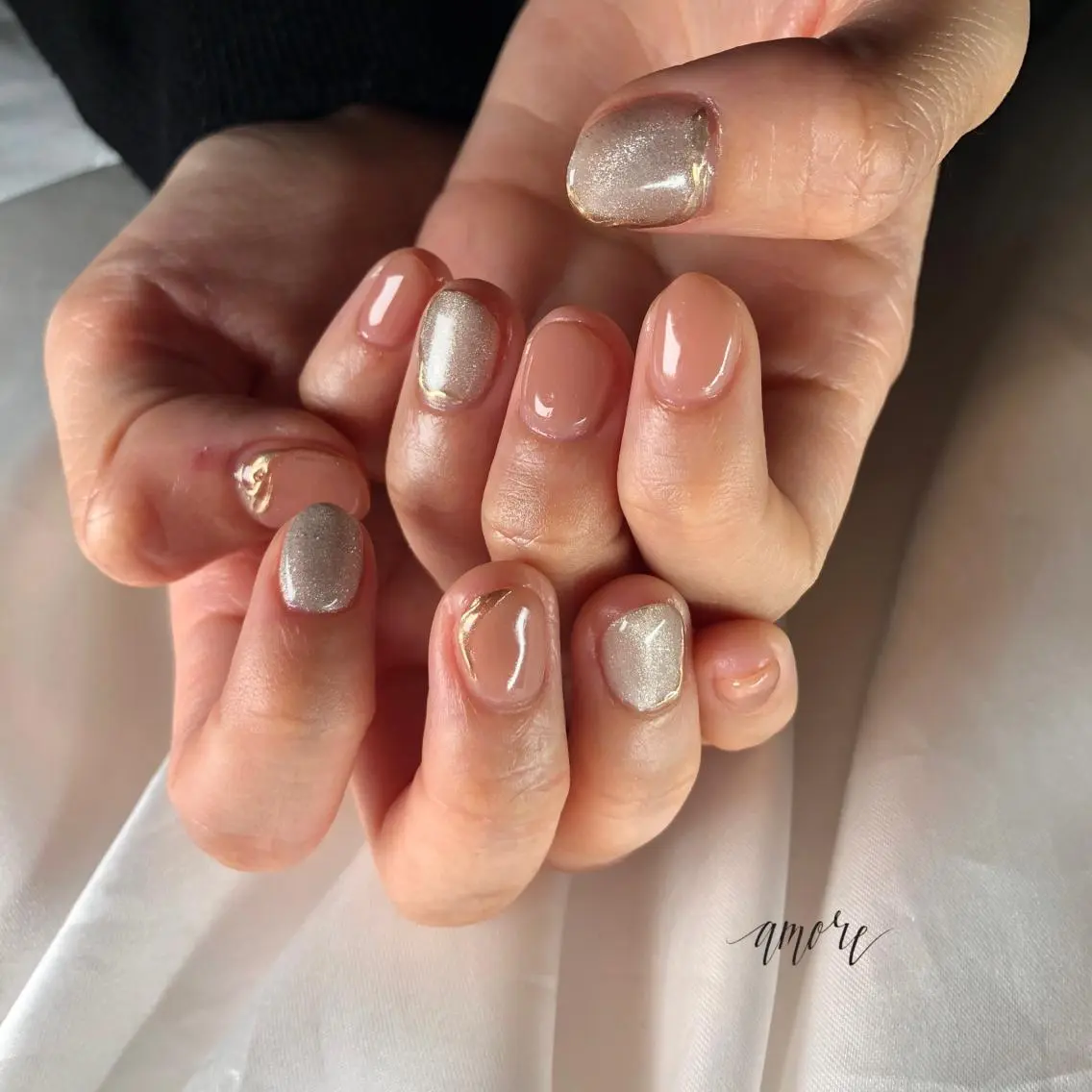 ネイル ジェルネイル 氷ネイル・うるうるネイル キラキラネイル マグネットネイル ミラーネイル You kyehwaのネイルデザイン
