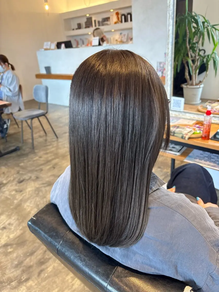 ロング カラー ブラウンカラー チョコレートブラウン ヘアカラー 🔥透明感&艶感カラ ー🔥蕾人のヘアスタイル