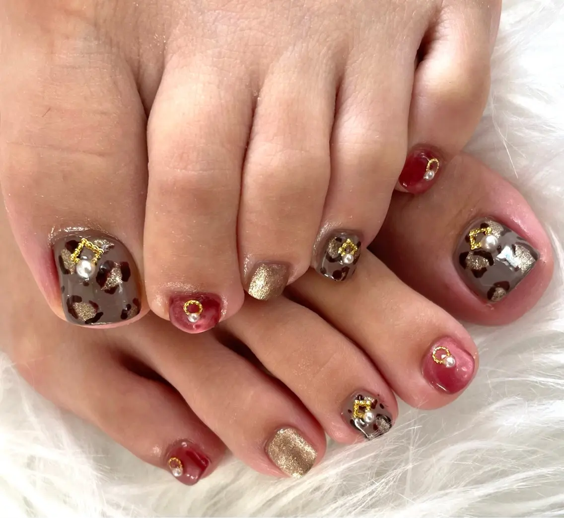 ネイル フットネイル nail salon HIRUKANAのネイルデザイン