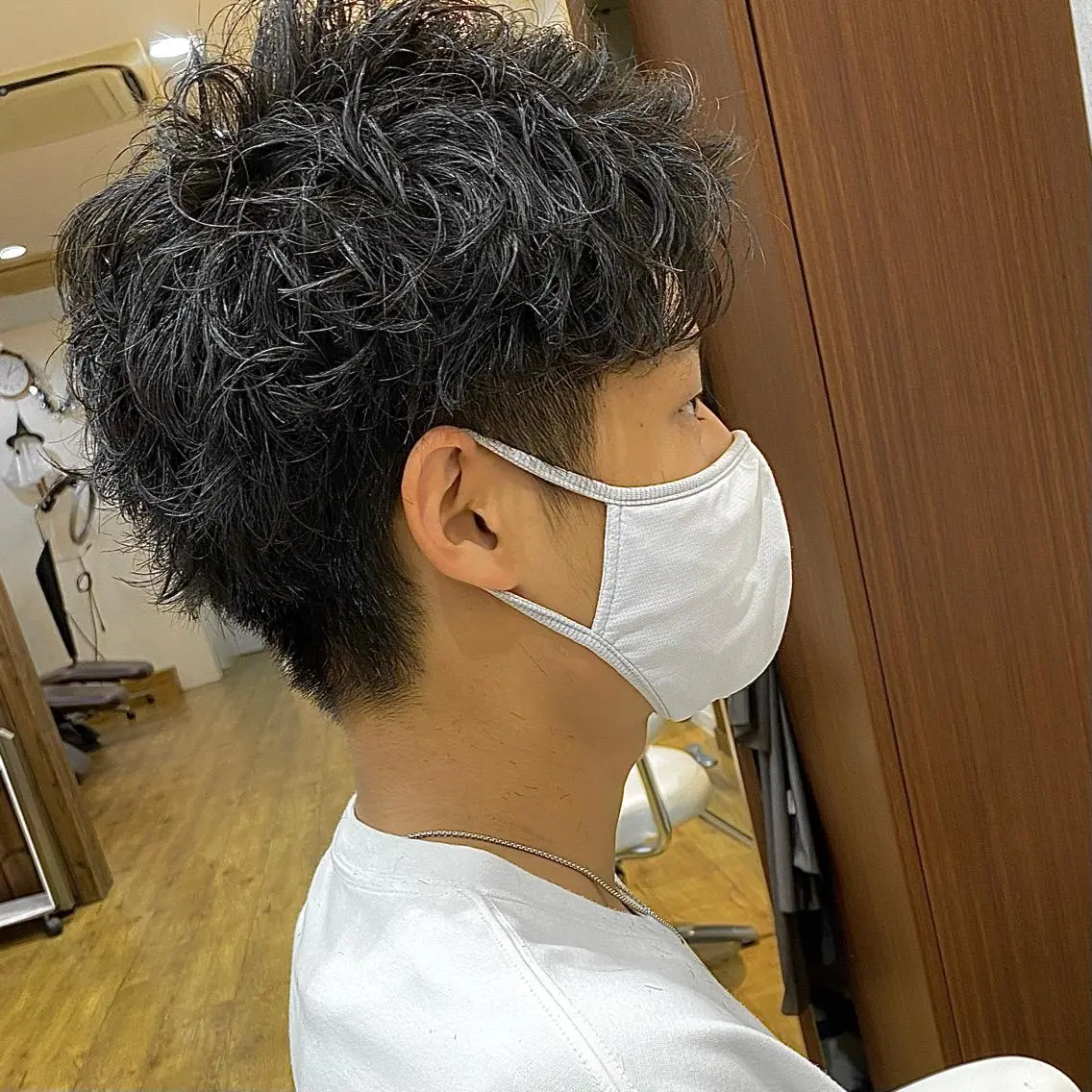 ショート パーマ メンズ 原田 涼矢のヘアスタイル