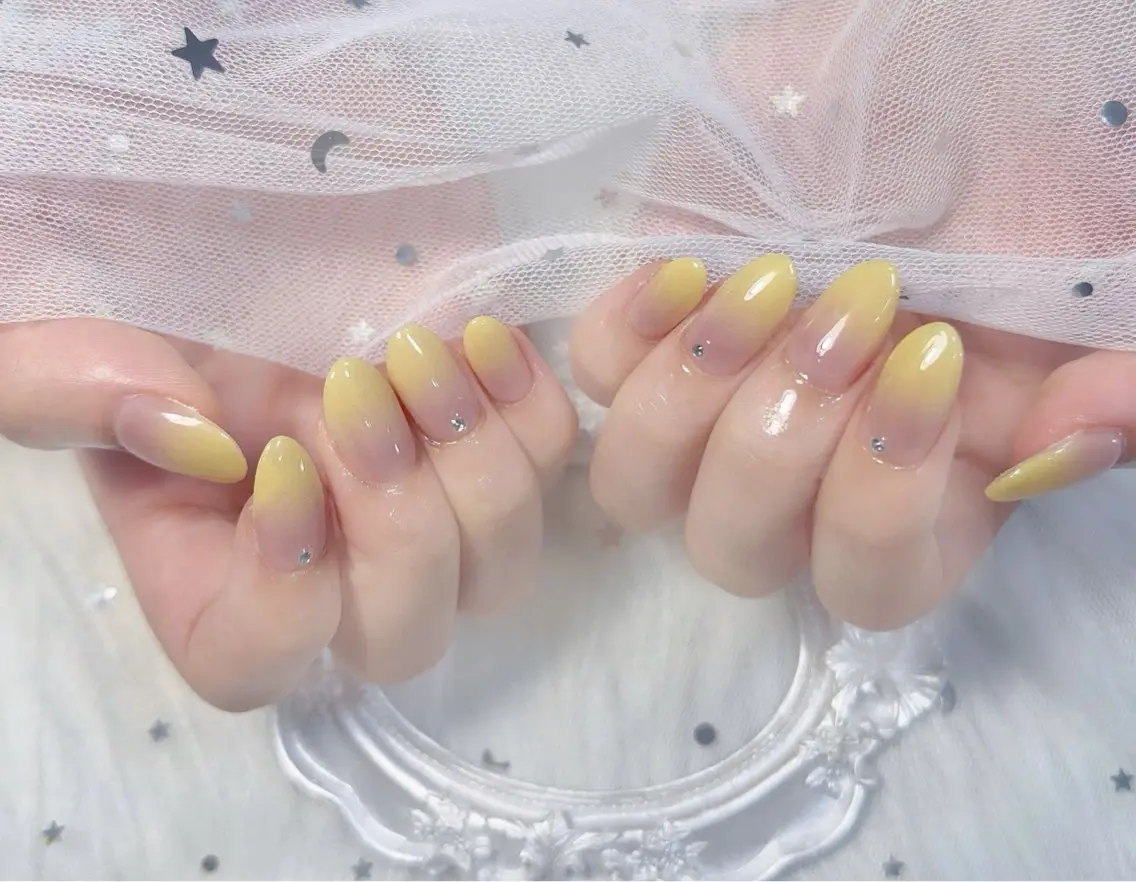 ネイル チークネイル ドット 長さ出し フットネイル フレンチネイル ハンドネイル Hana Nail Salonのネイルデザイン
