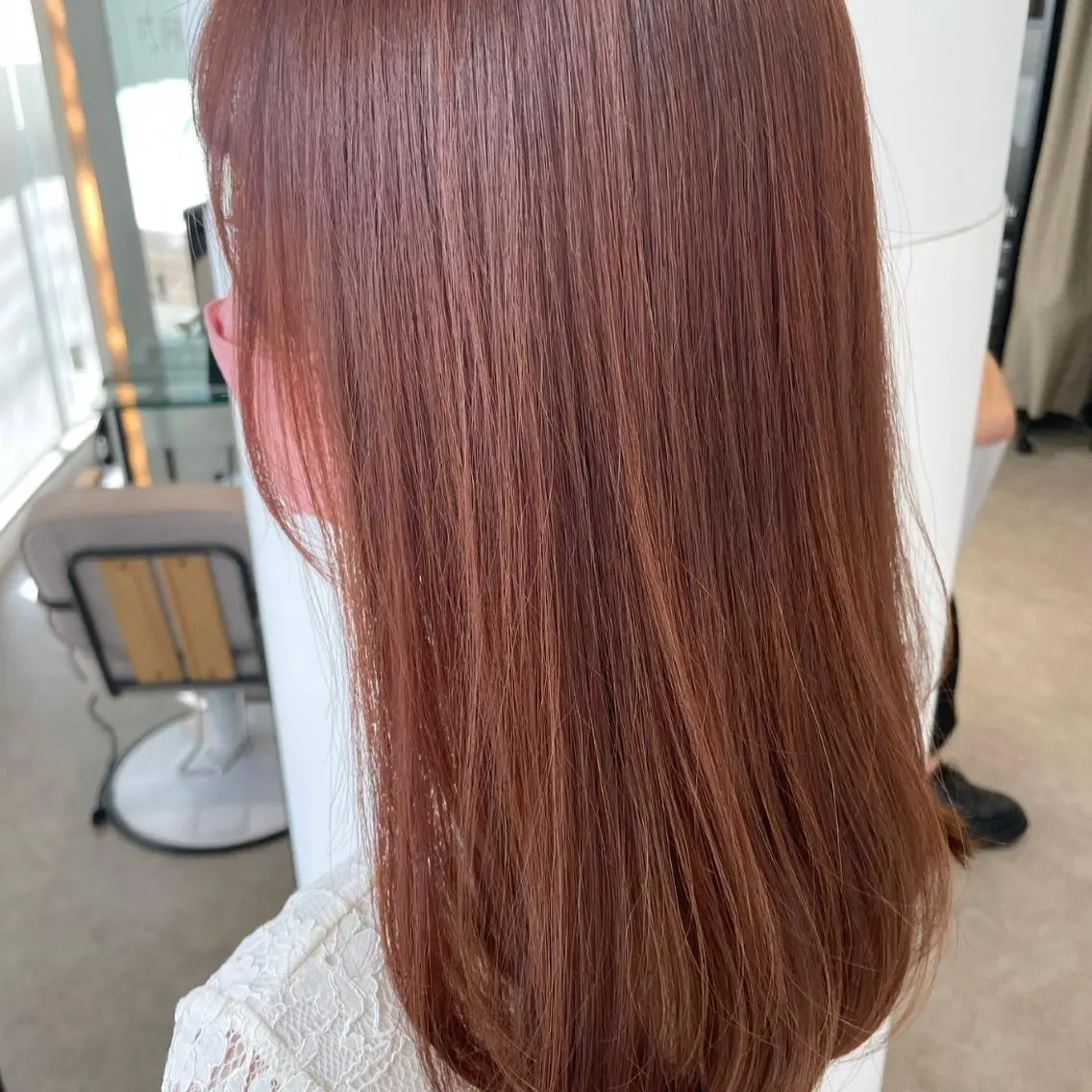 ロング カラー ベージュカラー ブラウンカラー オレンジ オレンジベージュ オレンジブラウン ヘアカラー 透明感カラー/ レイヤー　YUKAのヘアスタイル