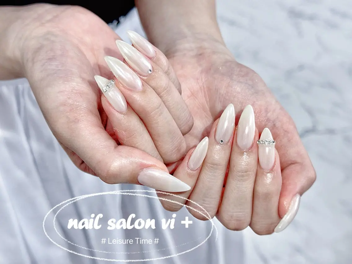 ネイル ハンドネイル ✨Nailsalon Vi+✨のネイルデザイン