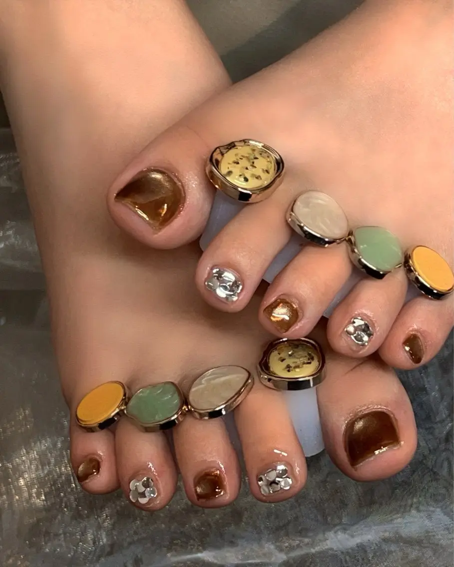 ネイル フットネイル rii .eye/nailのマツエク・マツパデザイン
