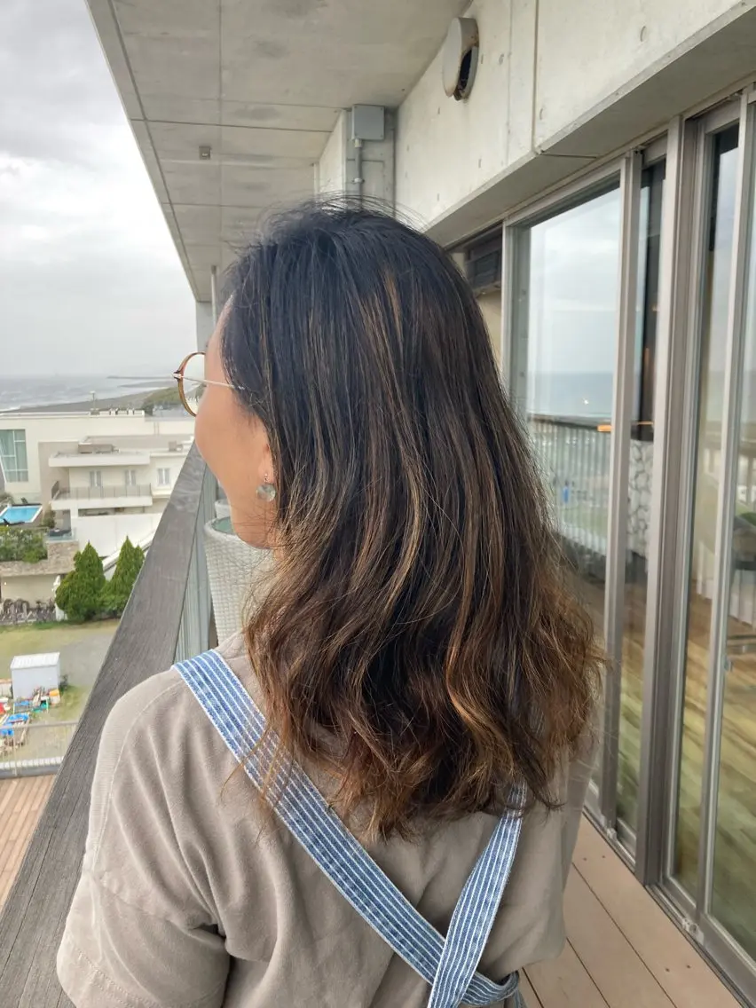 ミディアム レイヤーカット 🌙パーマ 照井🌙のヘアスタイル