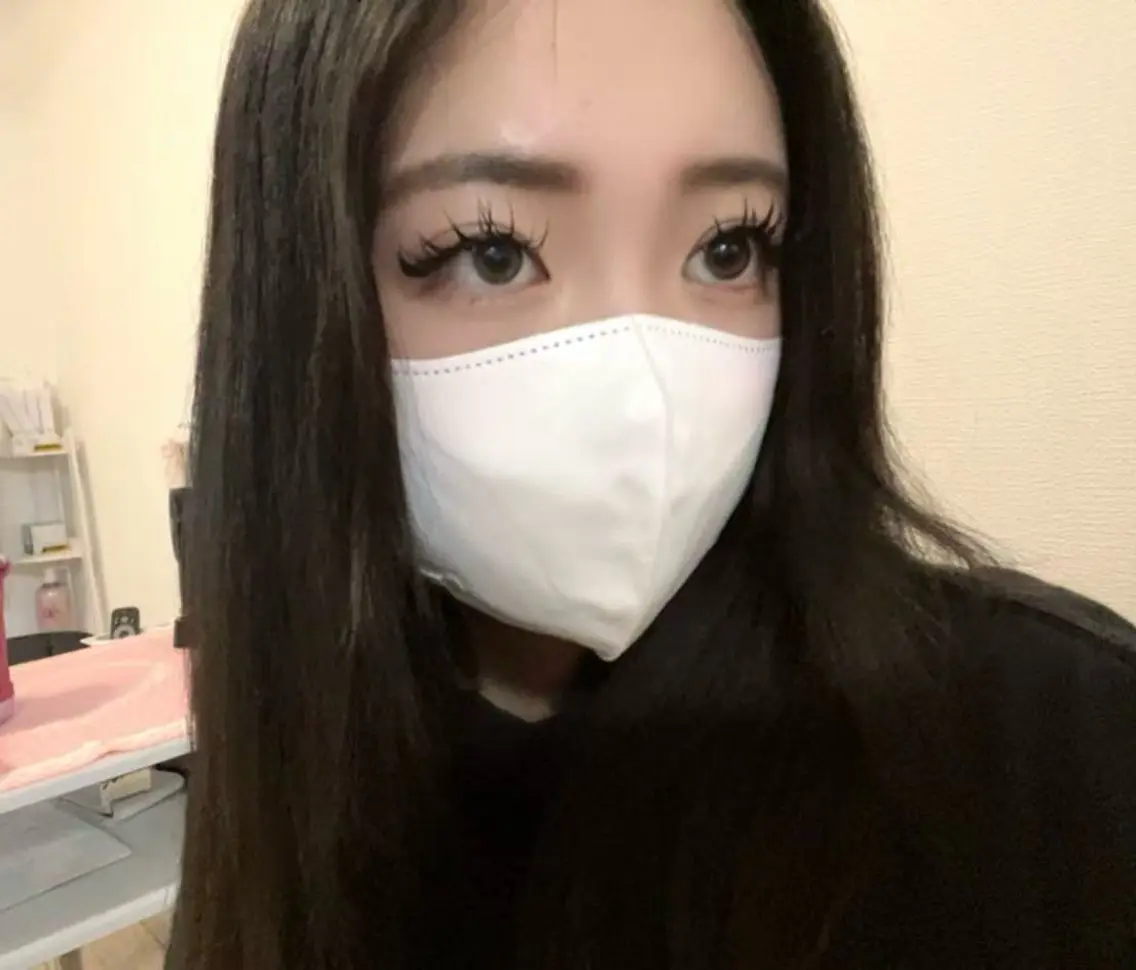 【LED✨目尻羽エクステ🪶+5Dミックス🖤】の写真