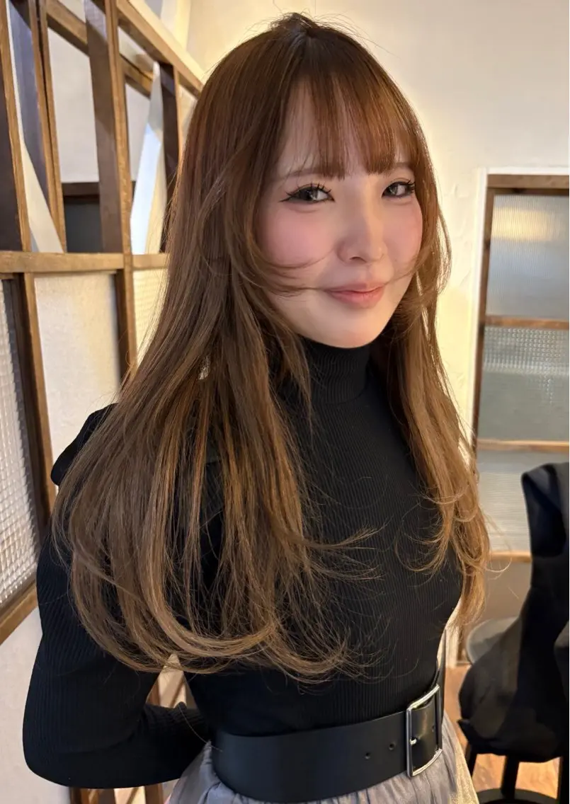 ロング ヘアカラー Miyazaki Minoriのヘアスタイル