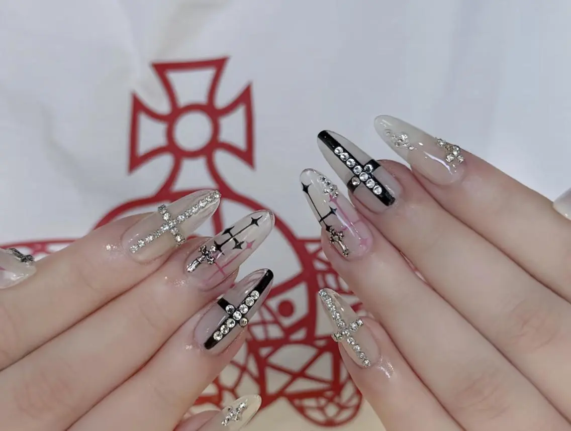ネイル ハンドネイル 🎀 KiKi_nailのネイルデザイン