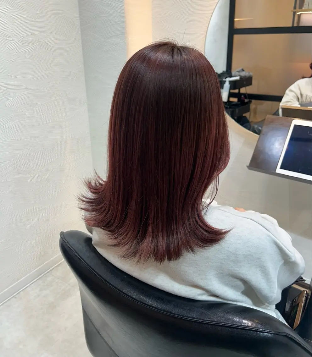 ミディアム カラー カット ヘアカラー トリートメント 🤍透明感/韓国風 🤍サクラギヒトミのヘアスタイル