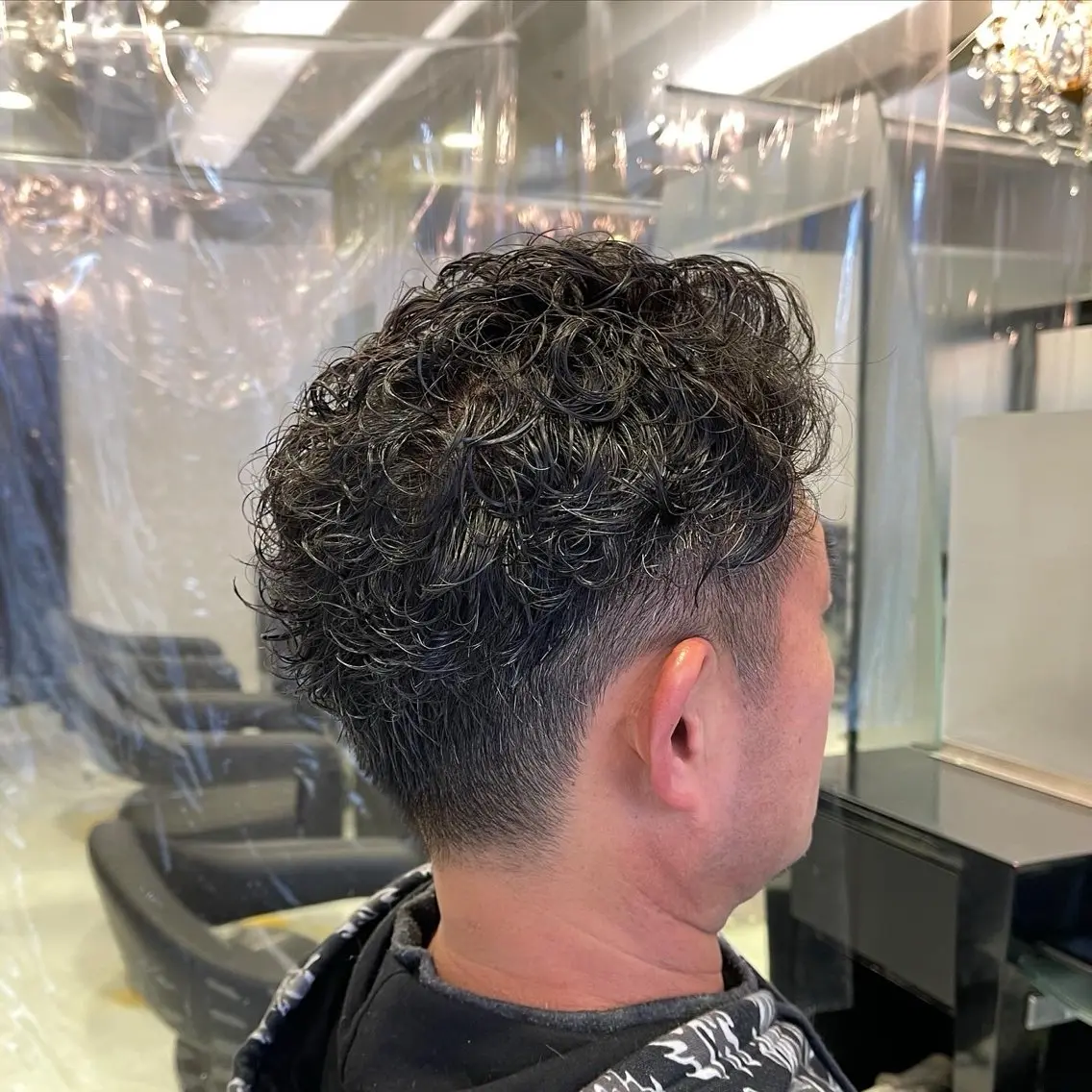 ショート パーマ ヘアアレンジ メンズ メンズパーマ 刈り上げ カット パーマ MURATA KOHEIのヘアスタイル