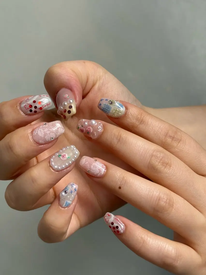 ネイル 持ち込み Manon Yuiのネイルデザイン