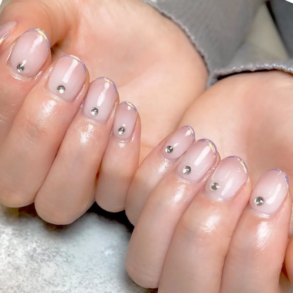 ネイル オーロラネイル フレンチネイル ミラーネイル ハンドネイル Narumi nailのネイルデザイン