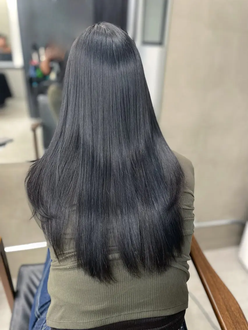 ロング ヘアカラー yuki ユキのヘアスタイル