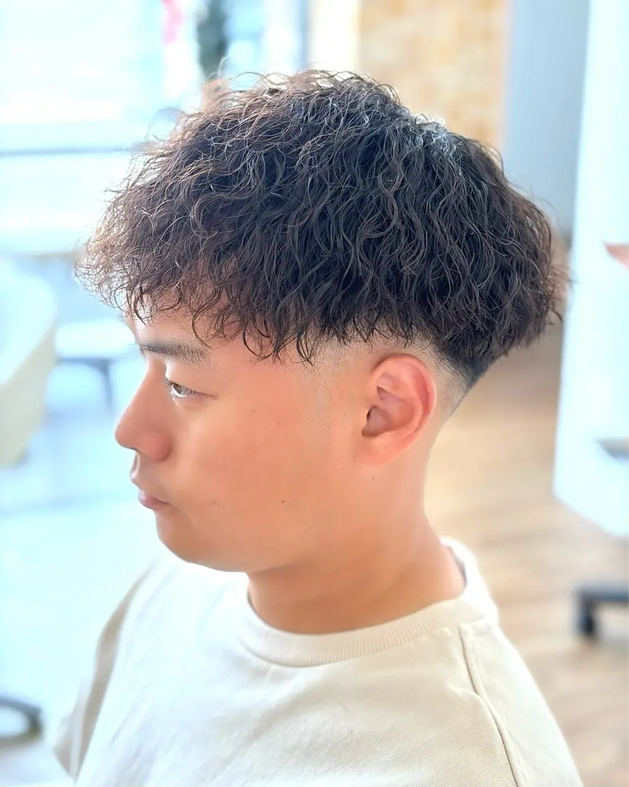 パーマ メンズ フェードカット カット パーマ ☆★メンズ特化★☆ 川地由麿のヘアスタイル
