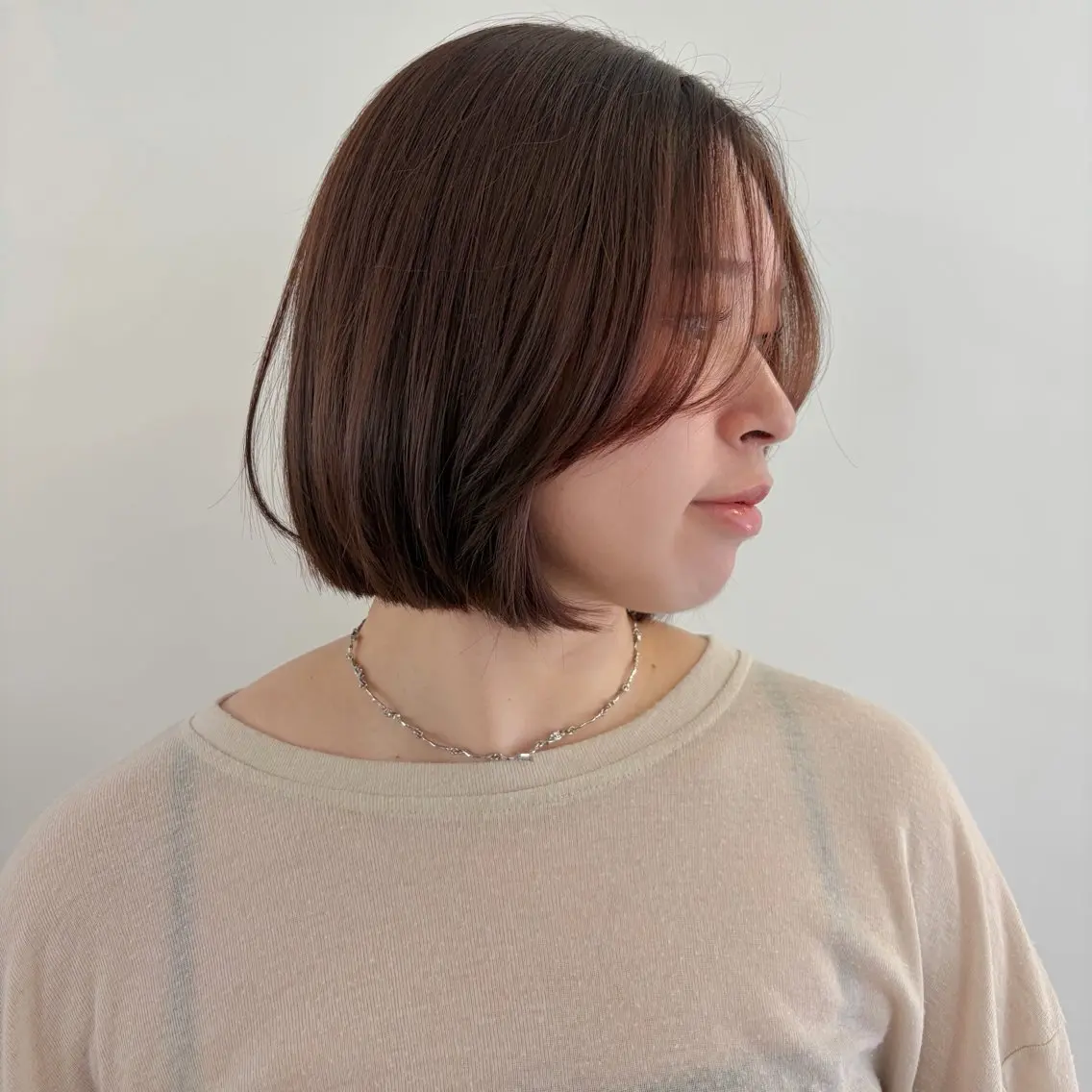 ミディアム 似合わせカット カット ヘアカラー レイヤー/透明感 カラー/ホノカのヘアスタイル