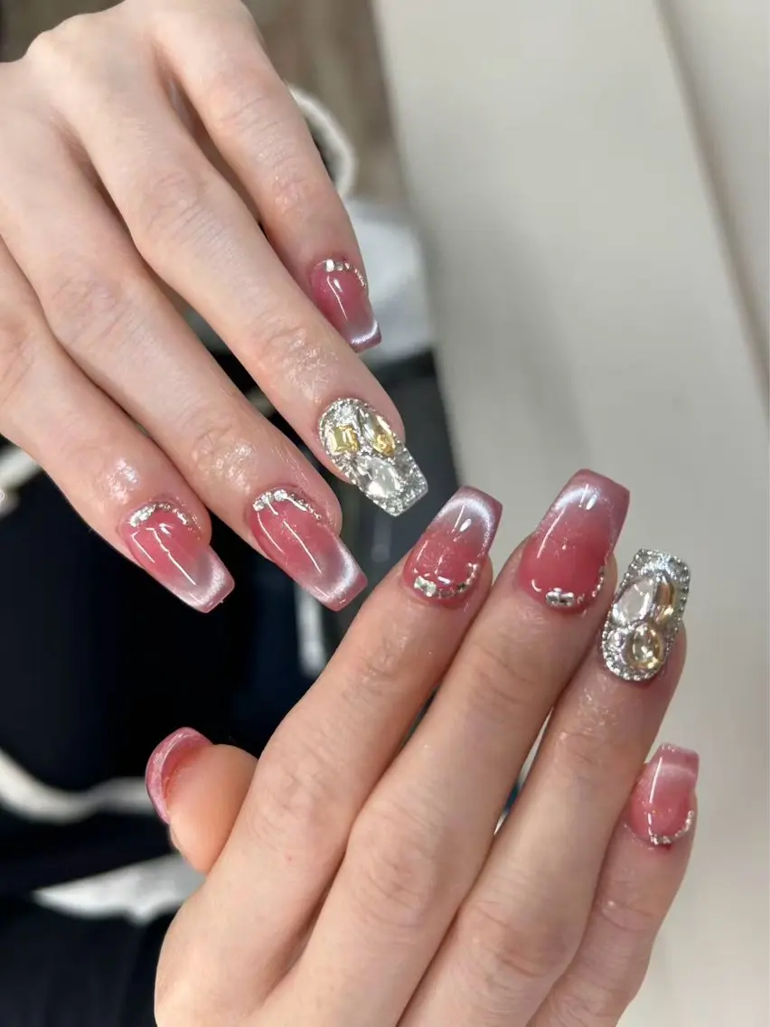 ネイル Romine ネイル&マツゲのネイルデザイン