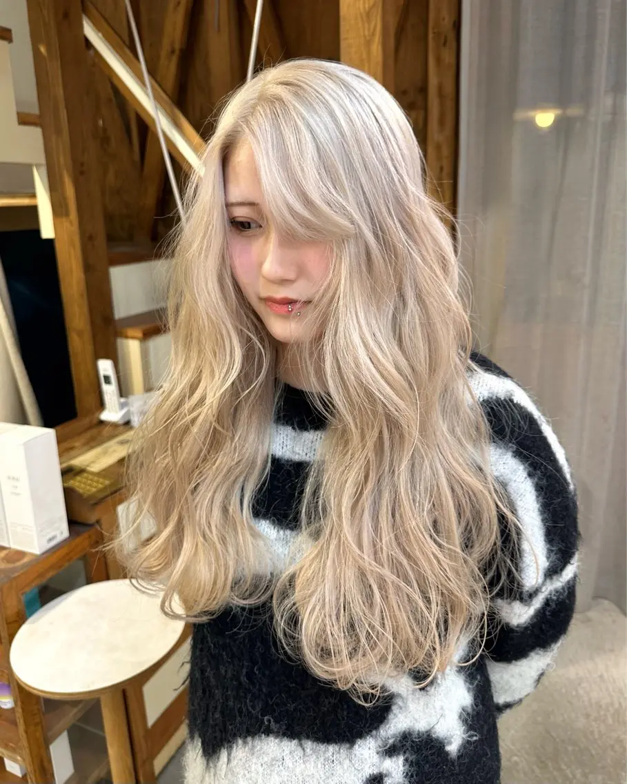 ロング ヘアカラー トリートメント ササキカズマ〻透明感 〻色落ち〻赤み消しのヘアスタイル