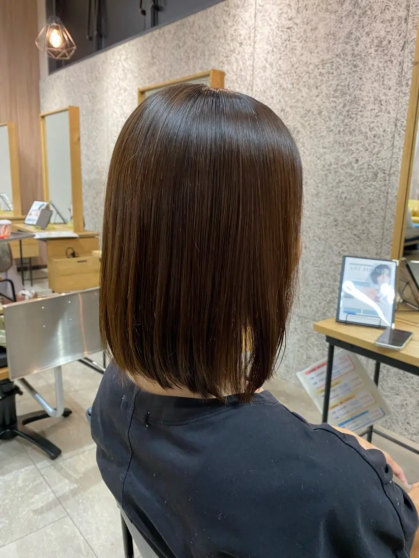 ミディアム 縮毛矯正 佐藤 森夏のヘアスタイル