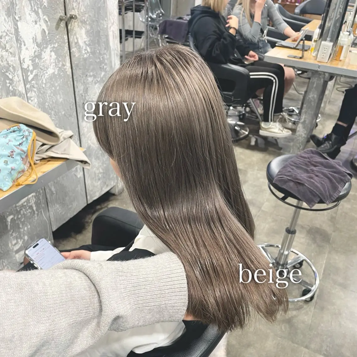 ロング カラー ヘアカラー ハイトーンカラー 🦄レイヤーカットのヘアスタイル