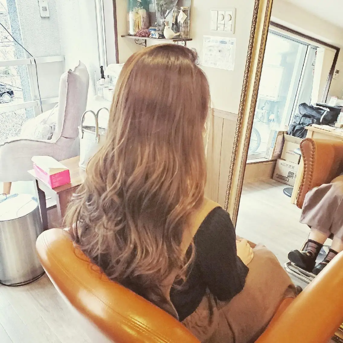 カラー ロング アディクシーカラー ブリーチ イルミナカラー 外国人風カラー トリートメント カット ヘアカラー トリートメント spa hair ark 富井直美のヘアスタイル