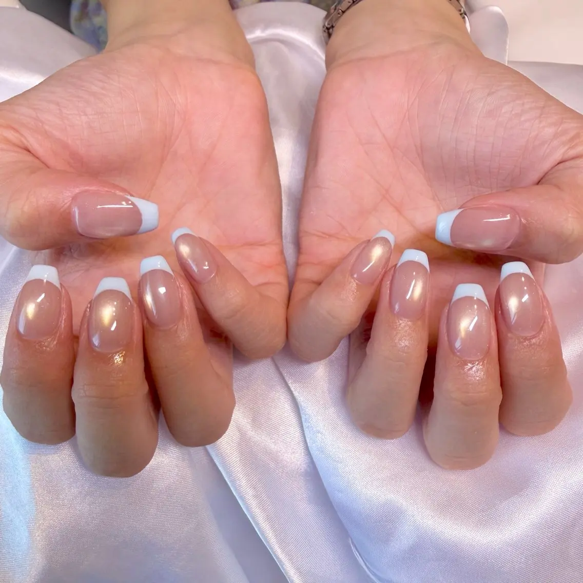 ネイル フレンチネイル マグネットネイル ハンドネイル nail salon e'mu💐のネイルデザイン