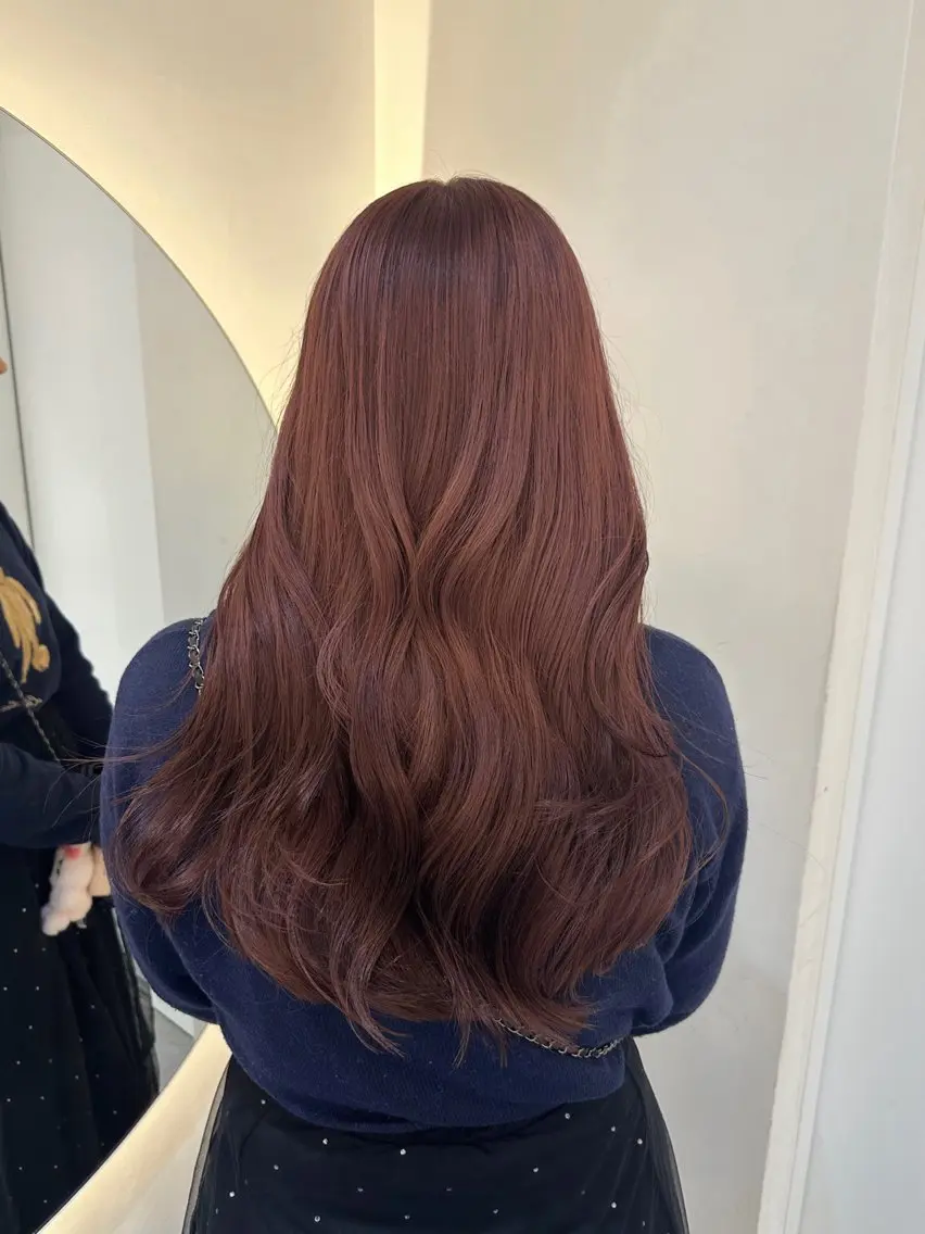 ロング 透明感カラー🩵 レイヤーカットYUIのヘアスタイル