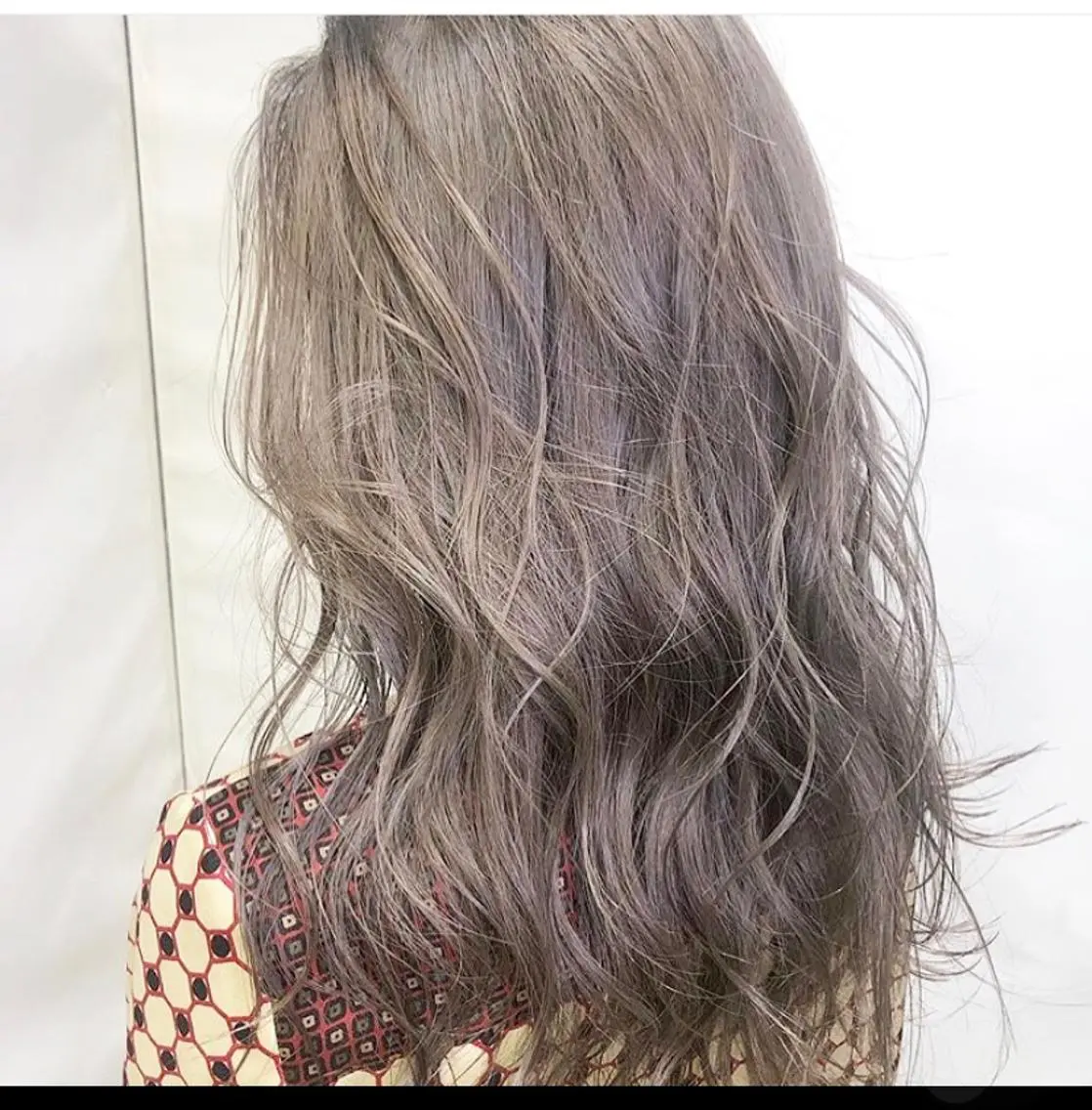 セミロング カラー ヘアアレンジ バレイヤージュ ベージュカラー ブロンド ボルドーカラー ダブルカラー ヘアカラー トリートメント ヘアセット 🌻Insta指名 NO.1🌻Shoのヘアスタイル