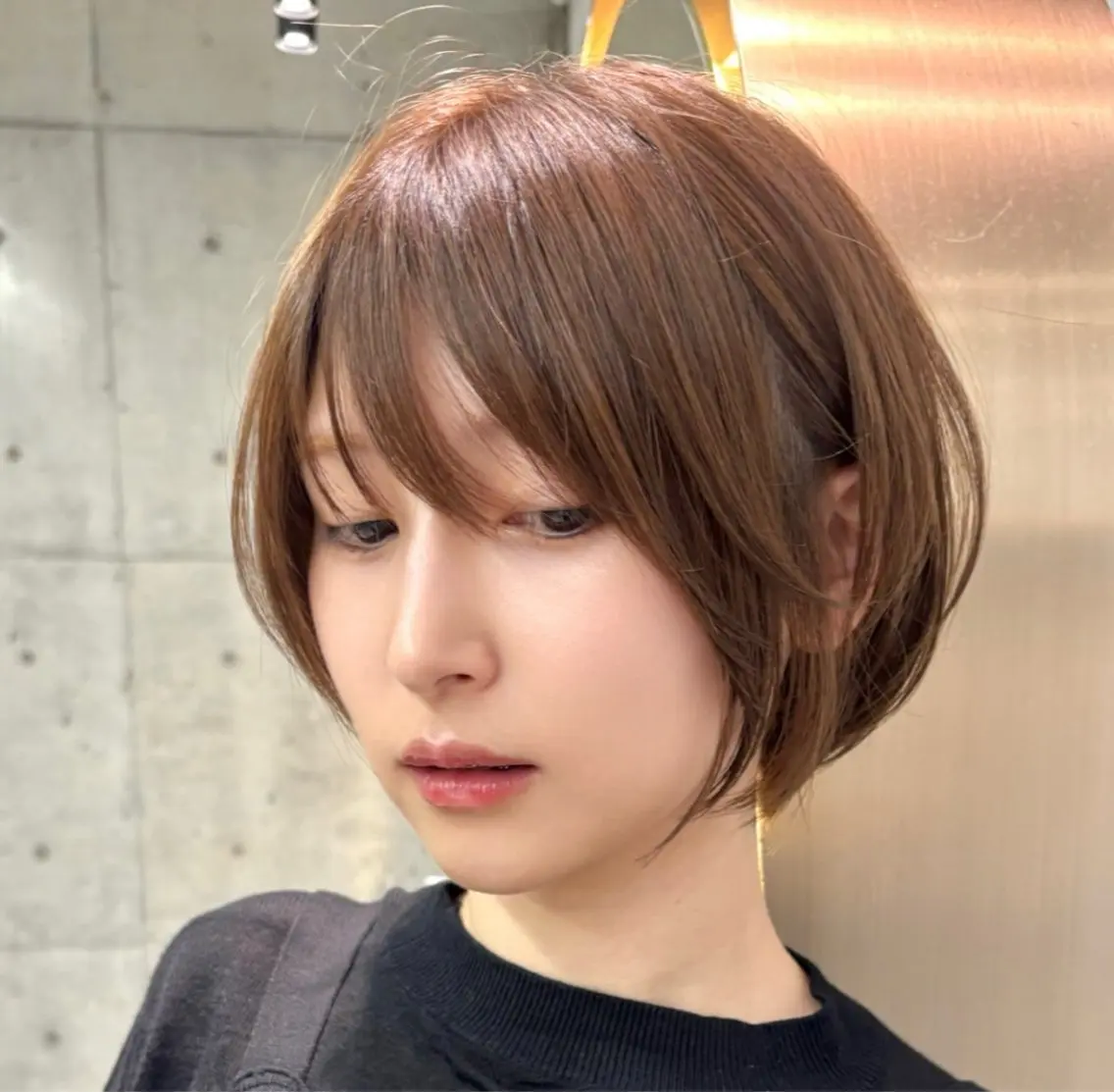 ショート 切りっぱなしボブ ショートボブ ハンサムショート ボブ 髪質改善 ヘアカラー トリートメント 《髪質改善✖️レイヤ ー🩶》ナオヤのヘアスタイル
