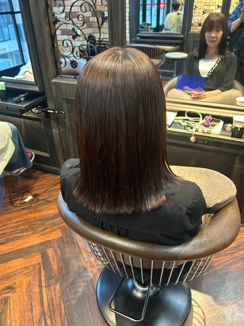 ミディアム カラー INOUE SAKIのヘアスタイル