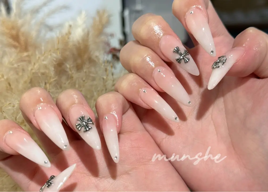 ネイル Munshe nailsalonのネイルデザイン