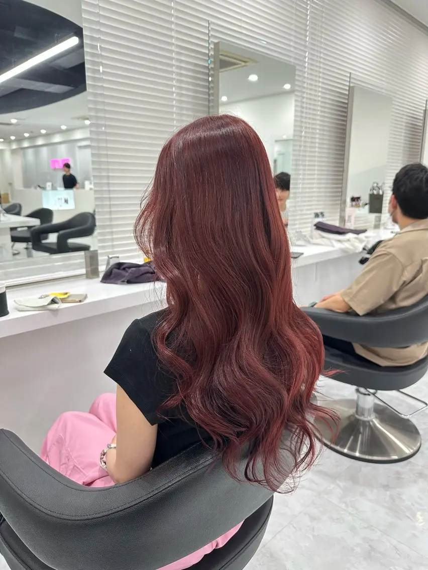 ロング カラー 韓国アイドル🤍ブリ ーチカラー🤍わかなのヘアスタイル