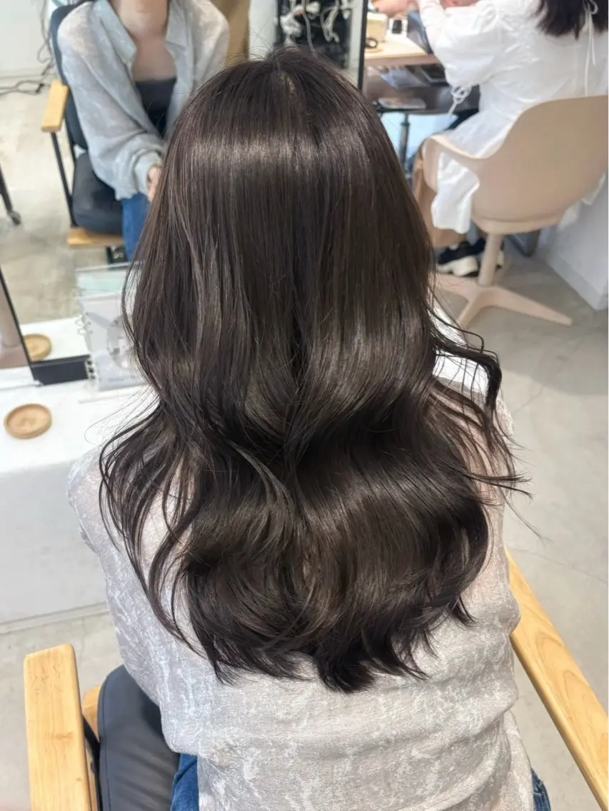 ロング カラー ヘアカラー 木谷 彩音のヘアスタイル