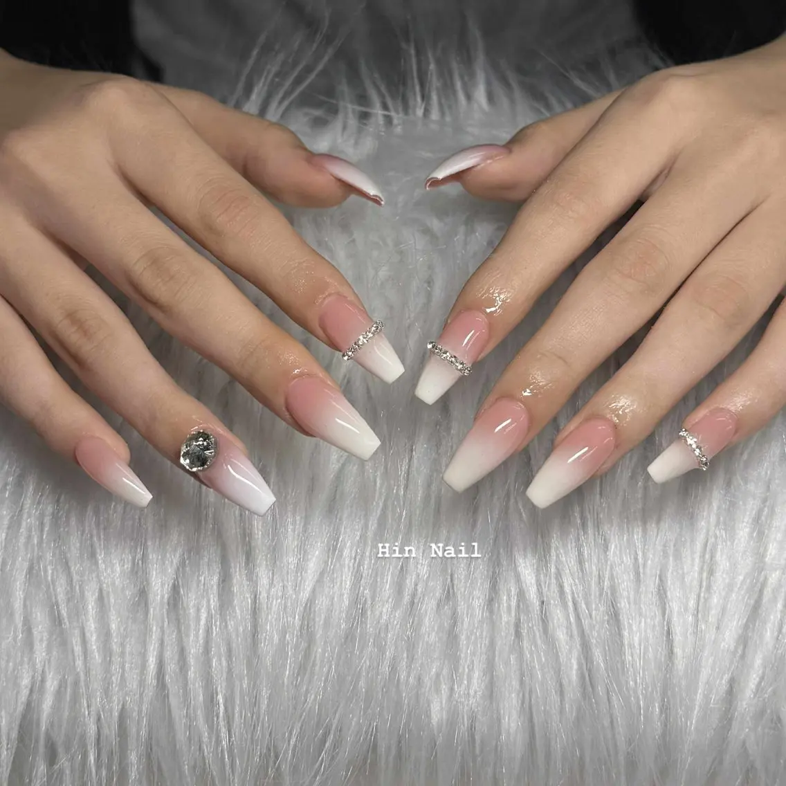 ネイル ハンドネイル HIN NAILのネイルデザイン