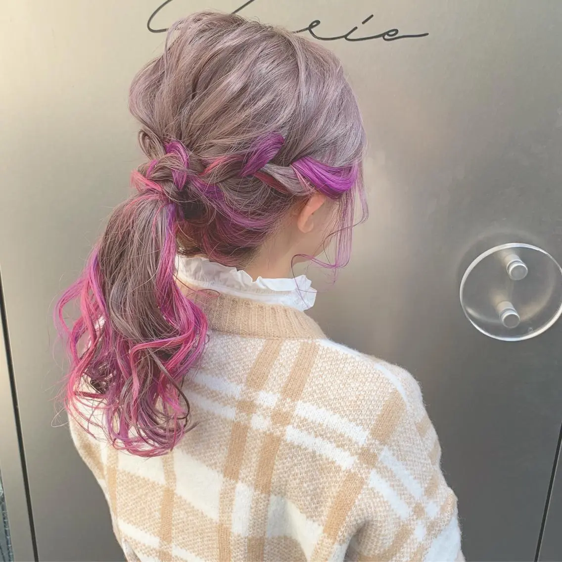 セミロング カラー ブリーチ インナーカラー インナーカラー/天神 ブリーチ/吉田のヘアスタイル