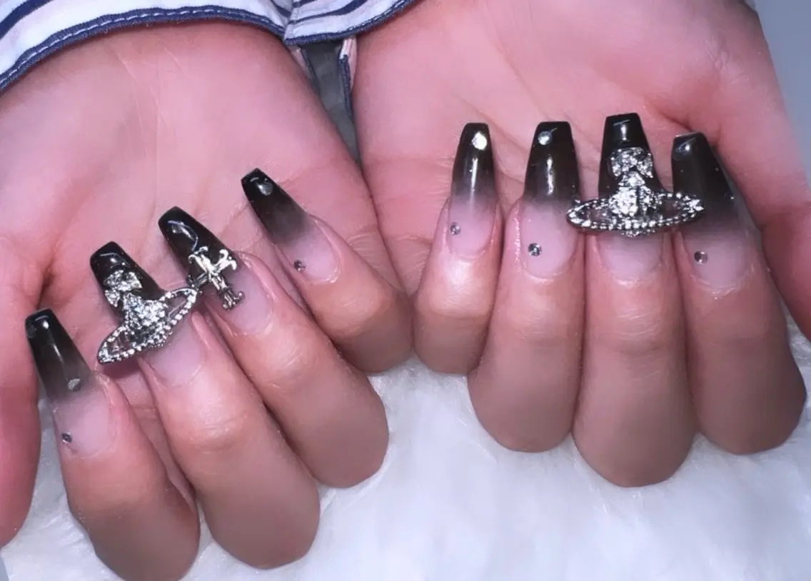 ネイル ハンドネイル フットネイル 7nail (ϋ)/のネイルデザイン