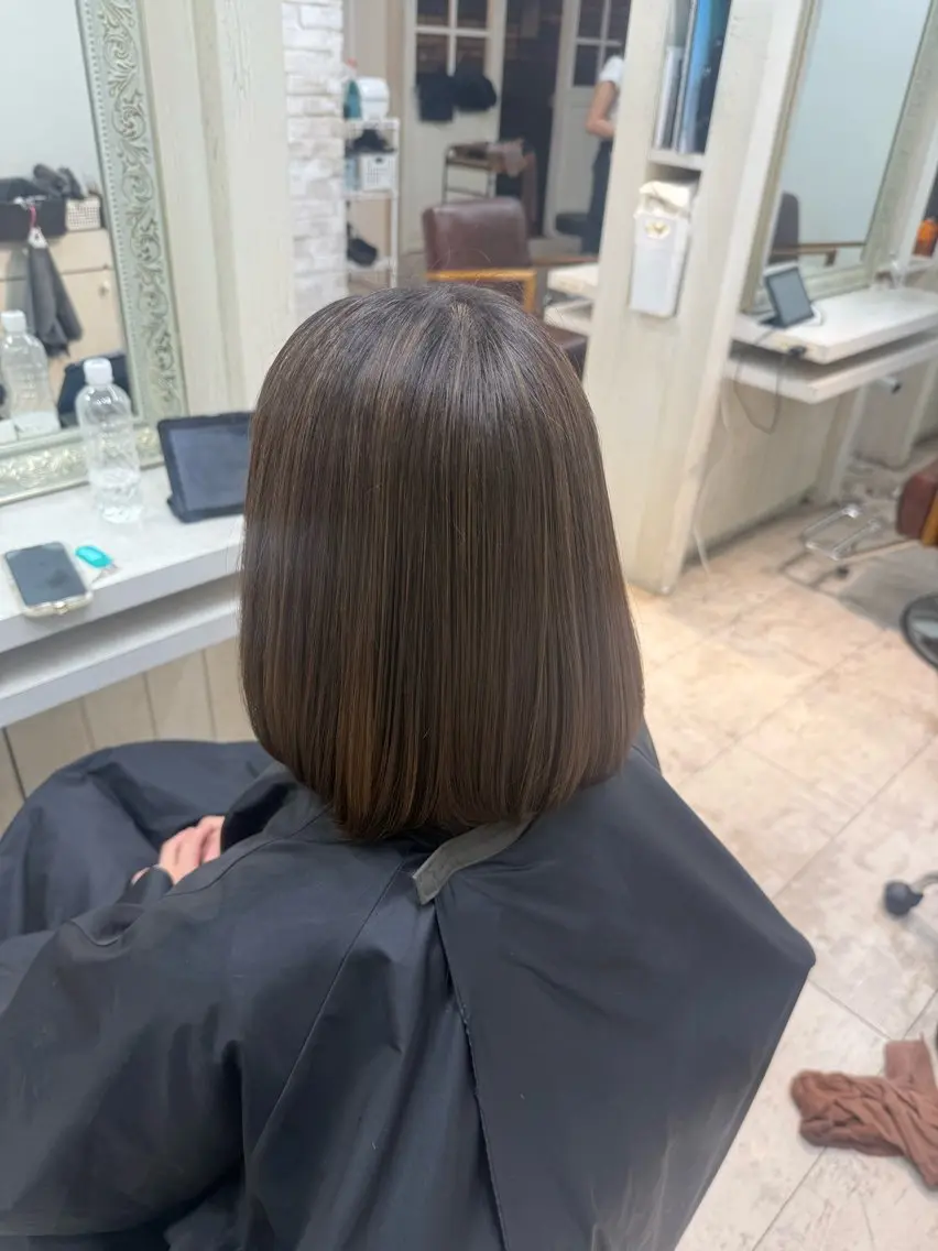 ショート ヘアカラー 高橋 りりのヘアスタイル