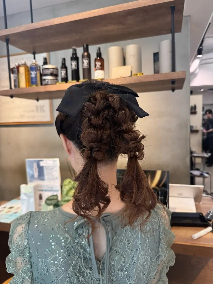 ヘアアレンジ ヘアセット red neo あいりのマツエク・マツパデザイン