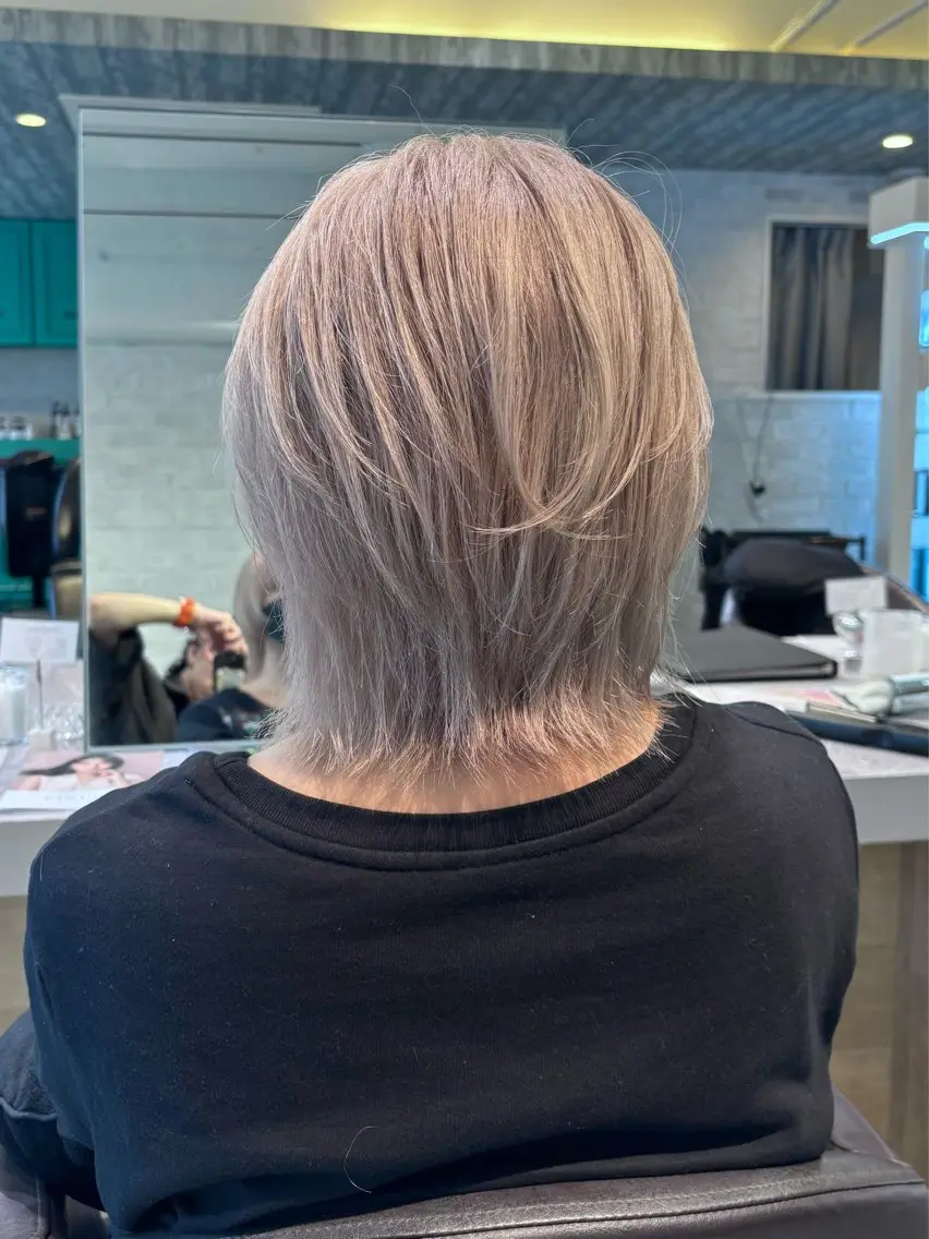 【ダメージレスハイトーン✨️】ダブルカラー+Inborn Basic Treatment￥18,600→￥13,000の写真